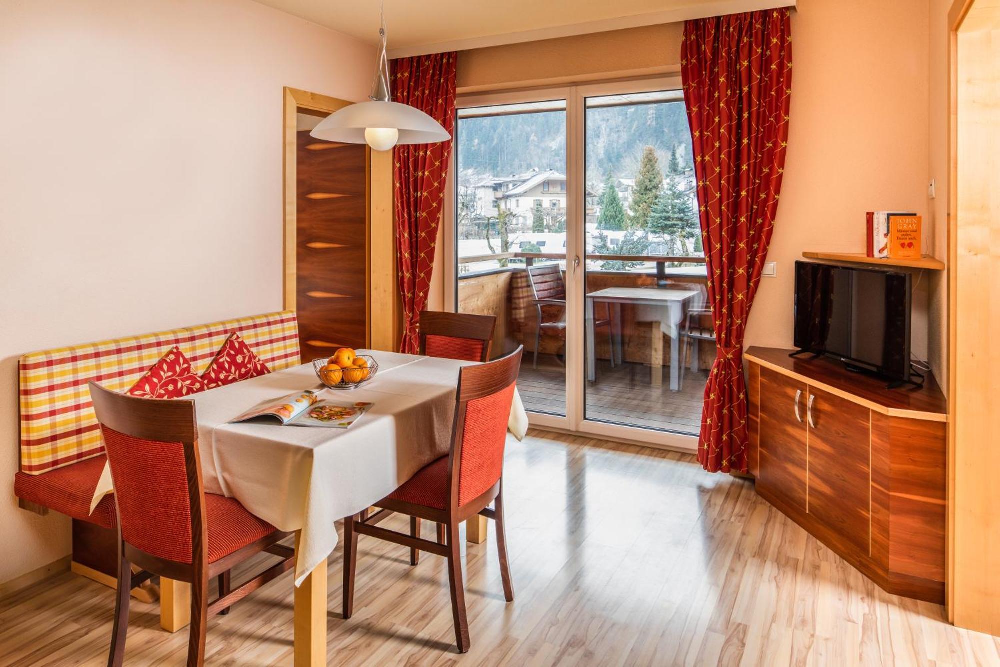 Apparthaus & Chalets Hofer Zell am Ziller Exteriér fotografie